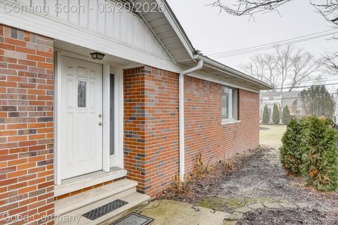 Tiny photo for 1557 Lochmoor Boulevard, Grosse Pointe City, MI 48236 (MLS # 20261014871)