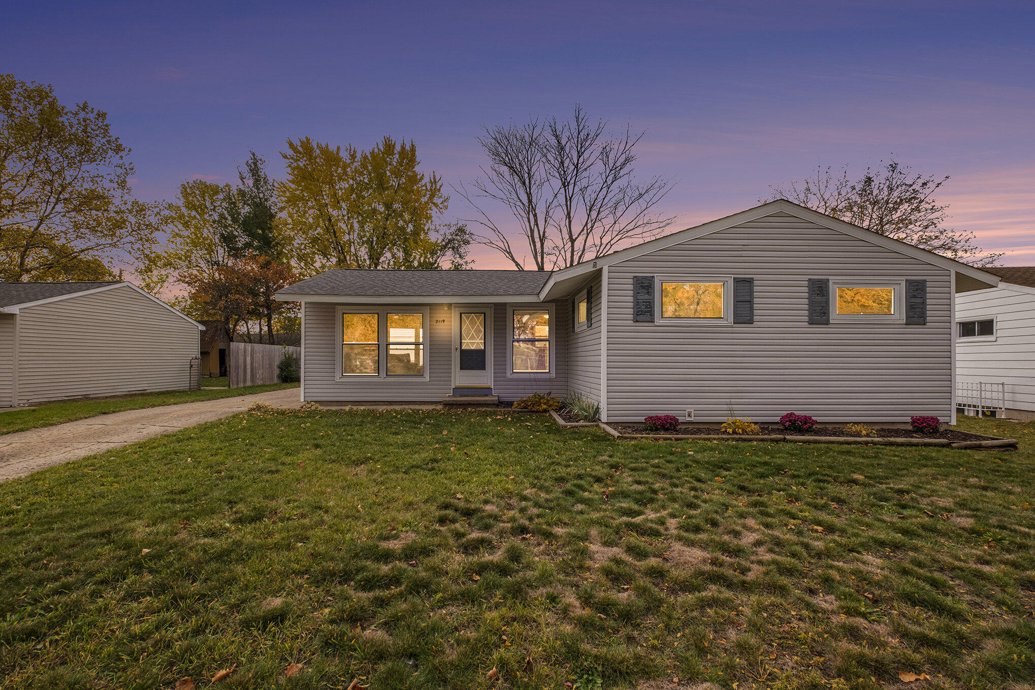 2119 Audley Drive NE