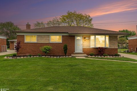 33466 Brownlea Drive Sterling Heights City Macomb MI 48312