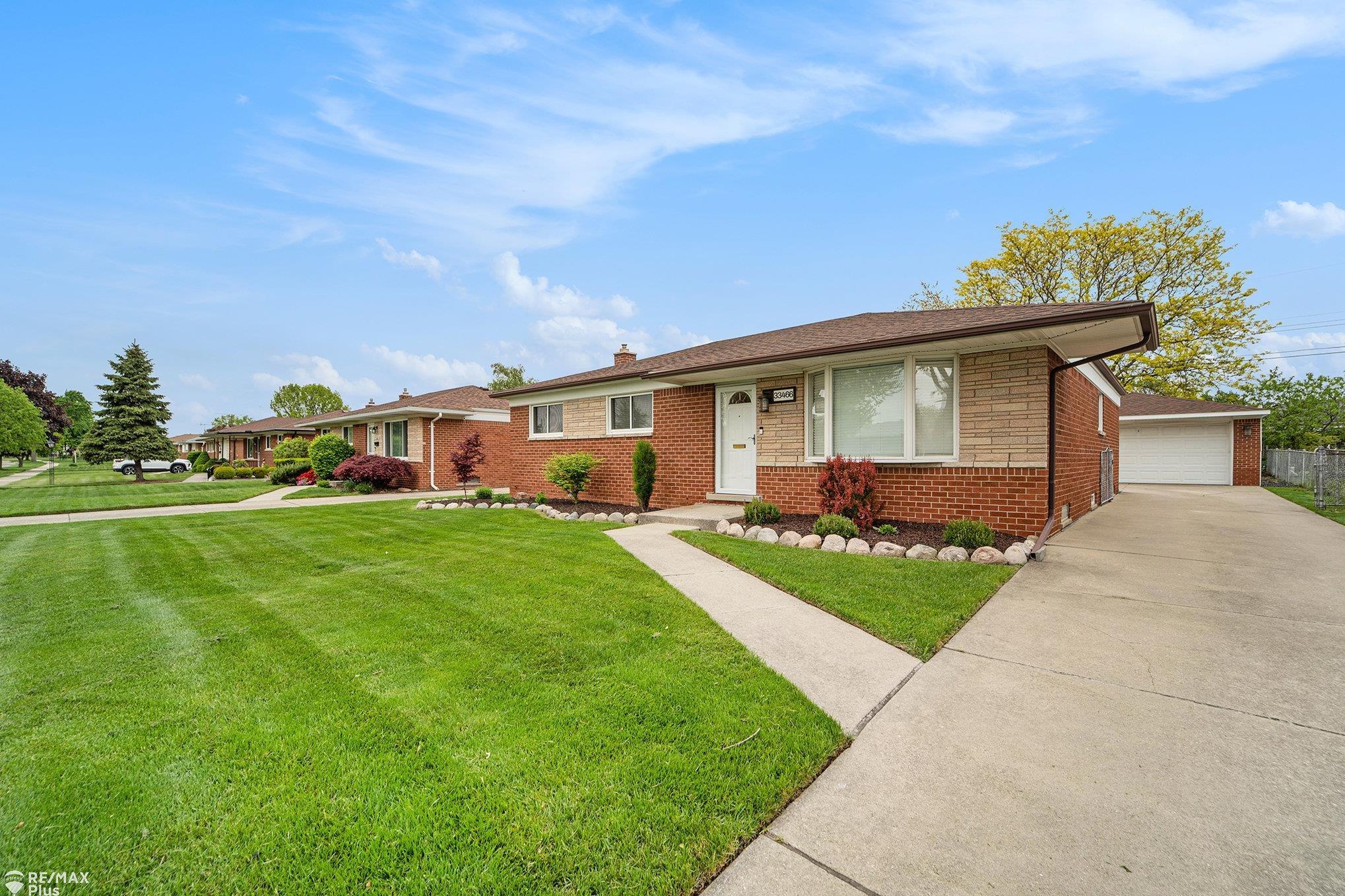 33466 Brownlea Drive