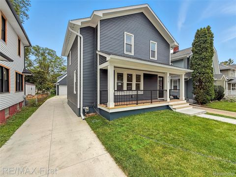 639 S BLAIR Avenue Royal Oak City MI 48067