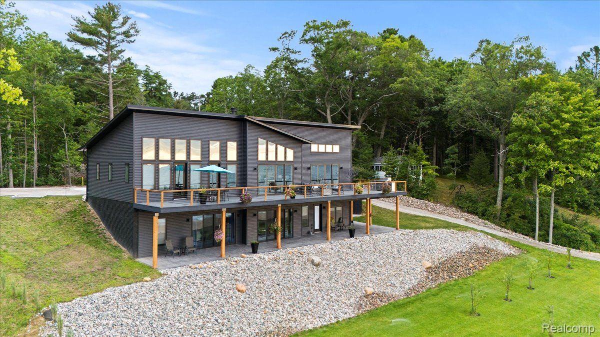 Harrisville City, Michigan 48740, United States, 3 Bedrooms Bedrooms, ,4 BathroomsBathrooms,Residential,Active,210379