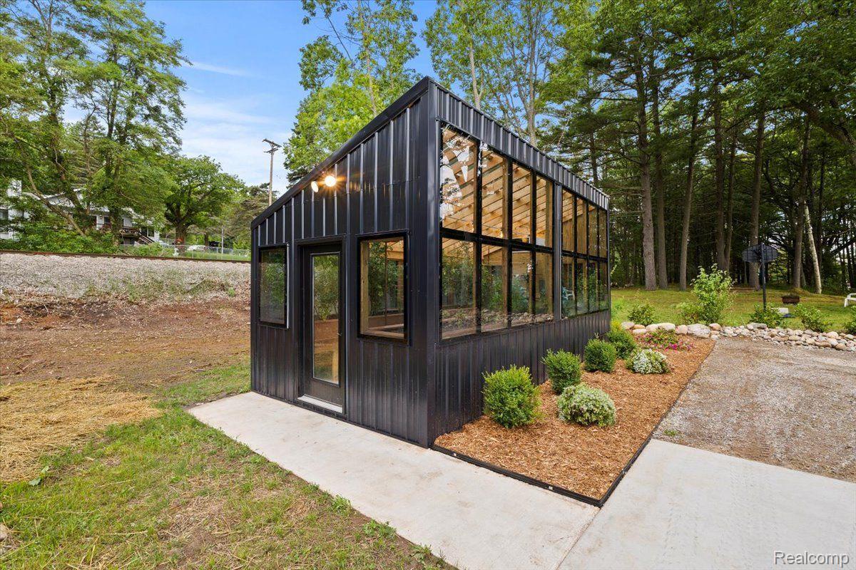 Harrisville City, Michigan 48740, United States, 3 Bedrooms Bedrooms, ,4 BathroomsBathrooms,Residential,Active,210379