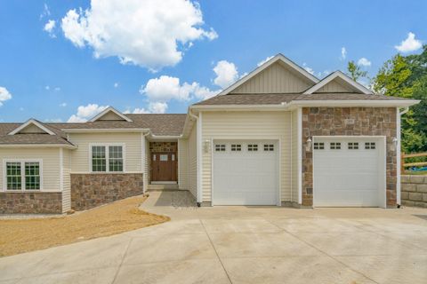 205 Ridgeview Drive Battle Creek City MI 49015