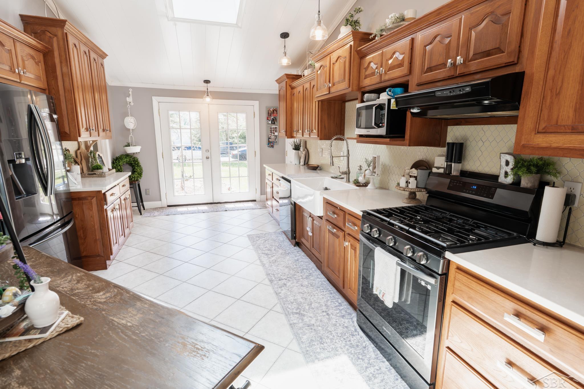 7841 Peninsular Drive