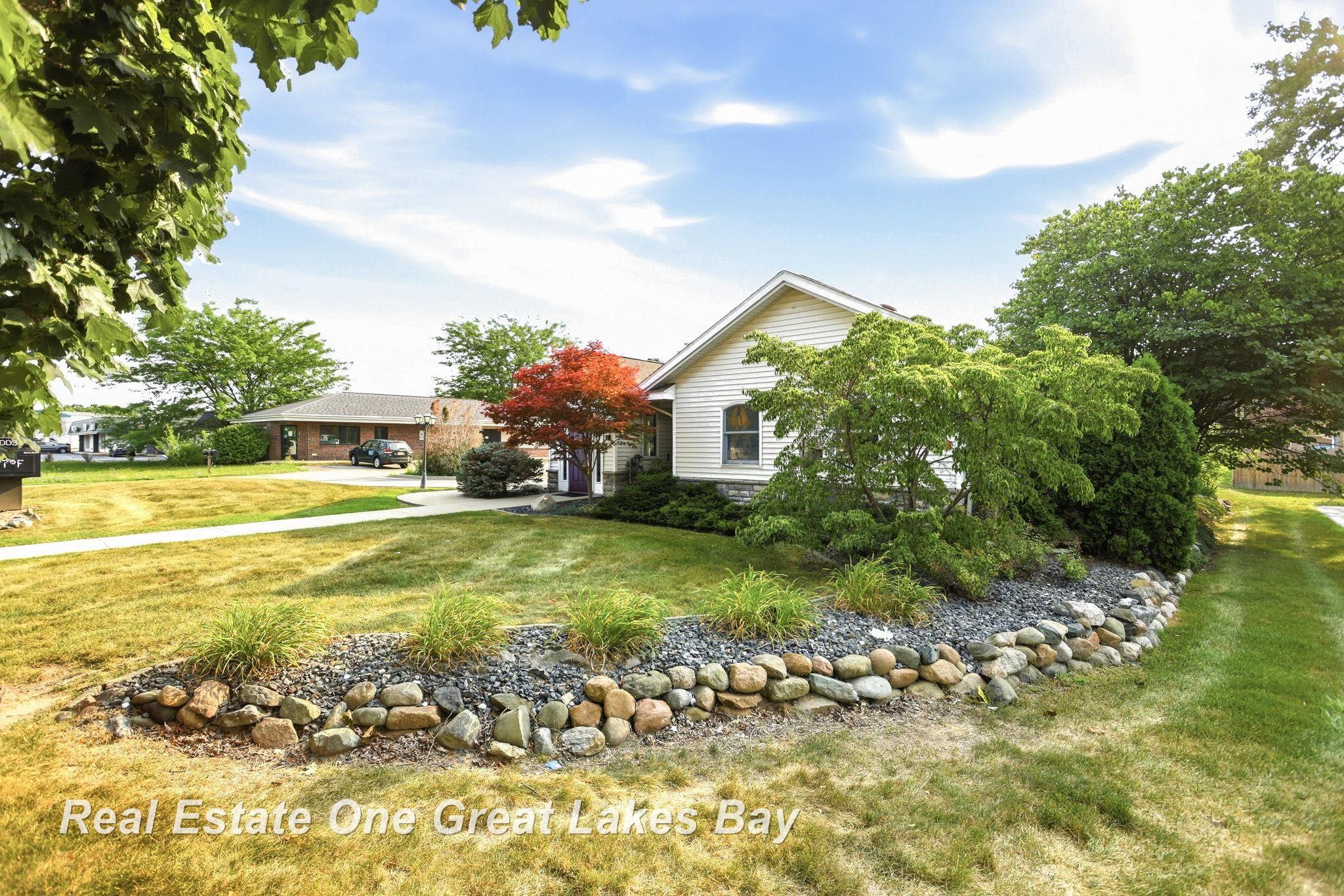 235 S Center Road