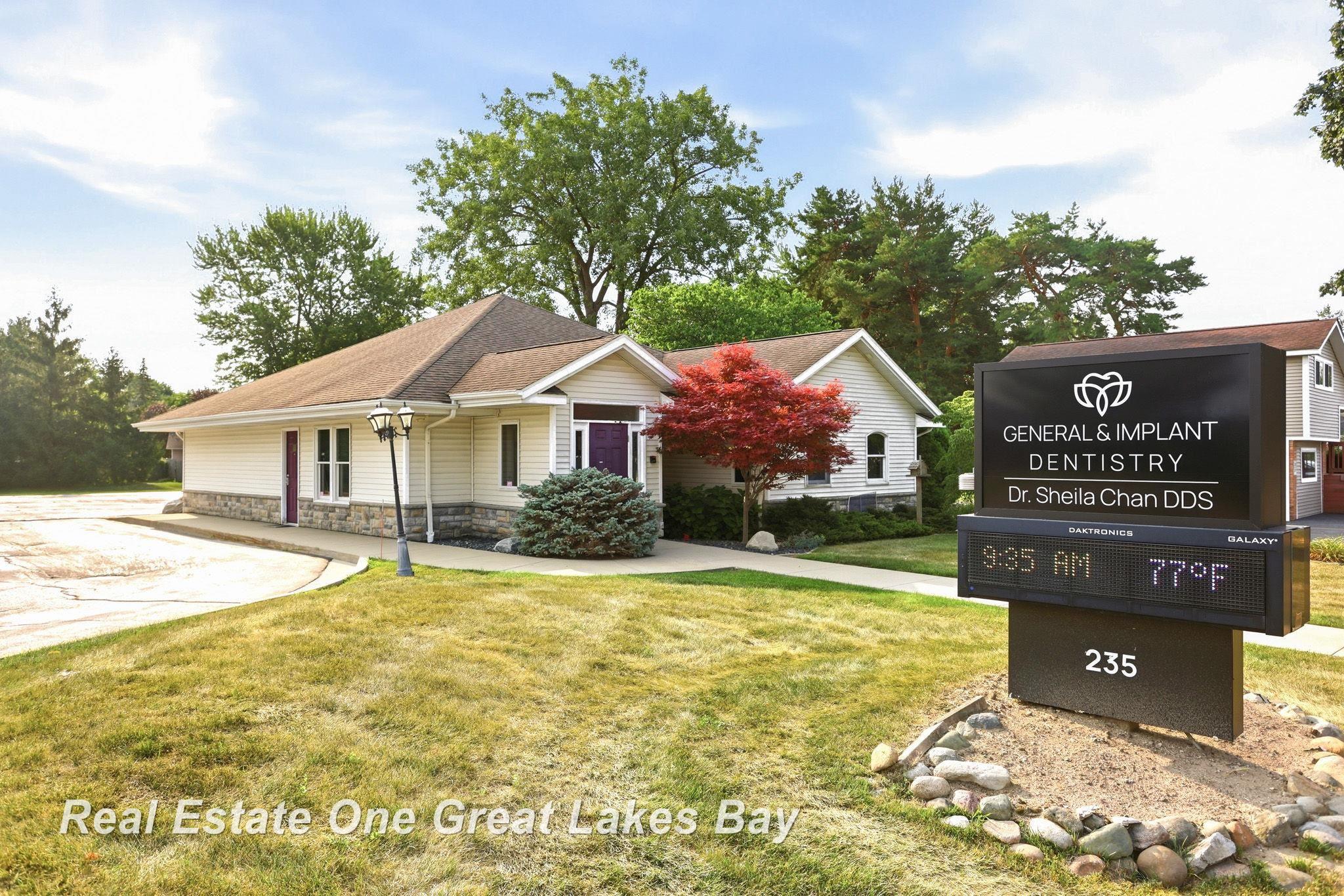 235 S Center Road