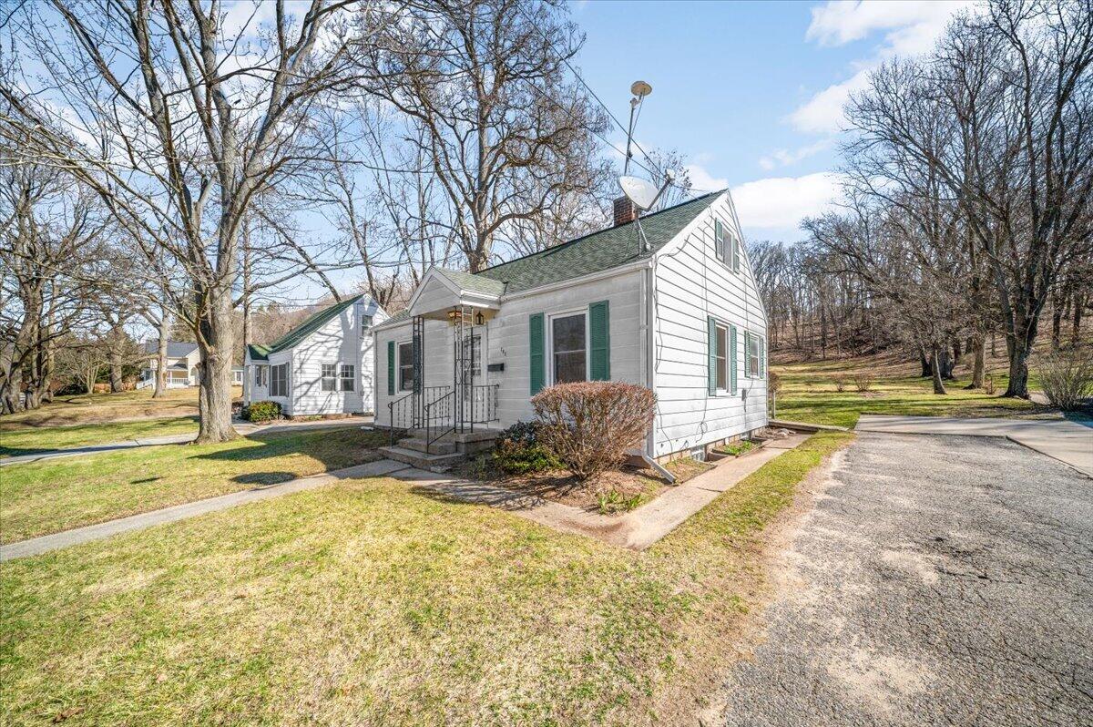 705 N Jefferson Street