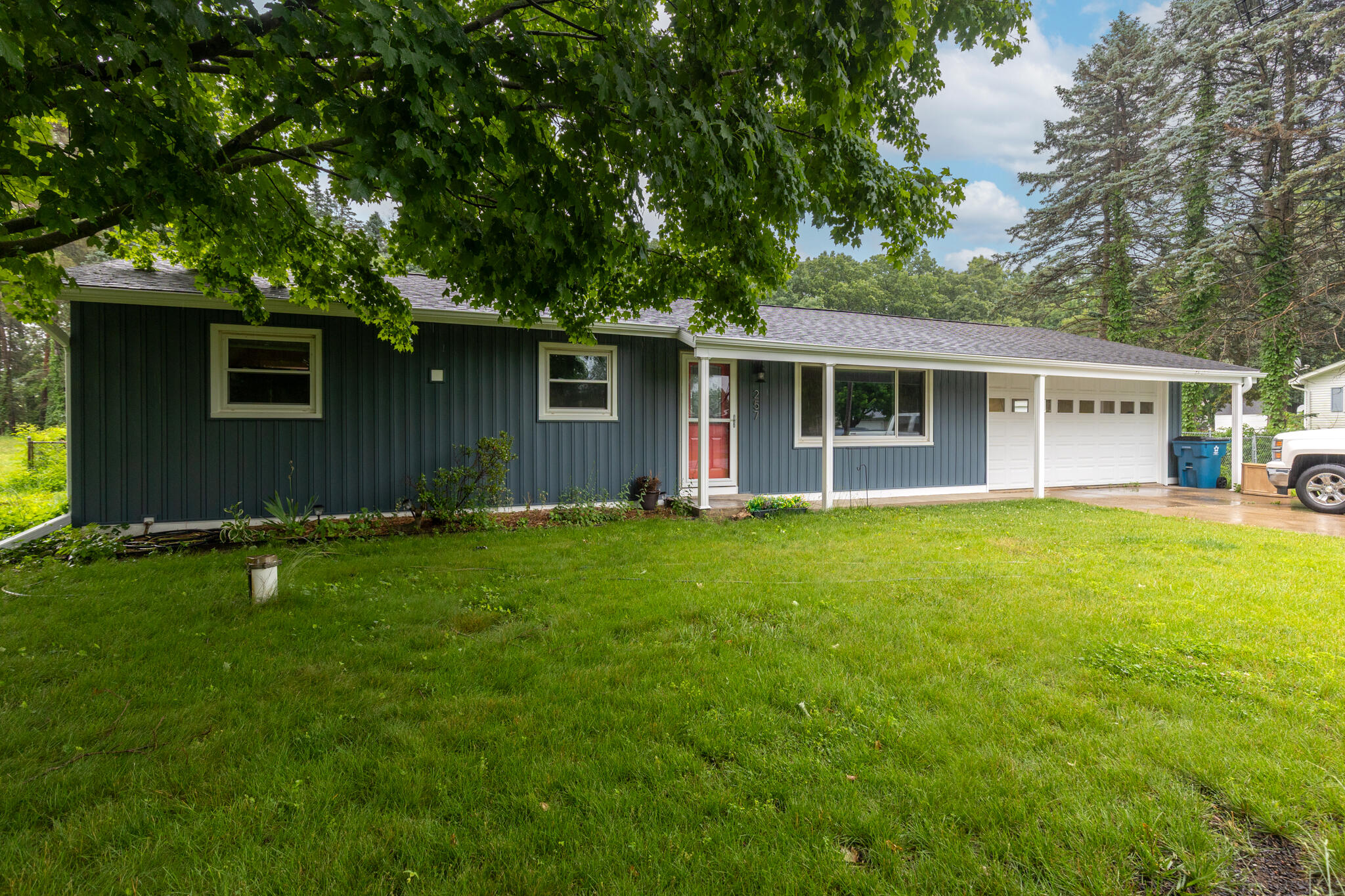 257 Thelma Drive
