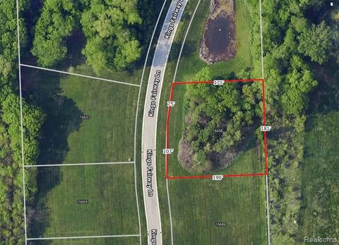 16658 Kings Fairway Lane Grand Blanc City MI 48439