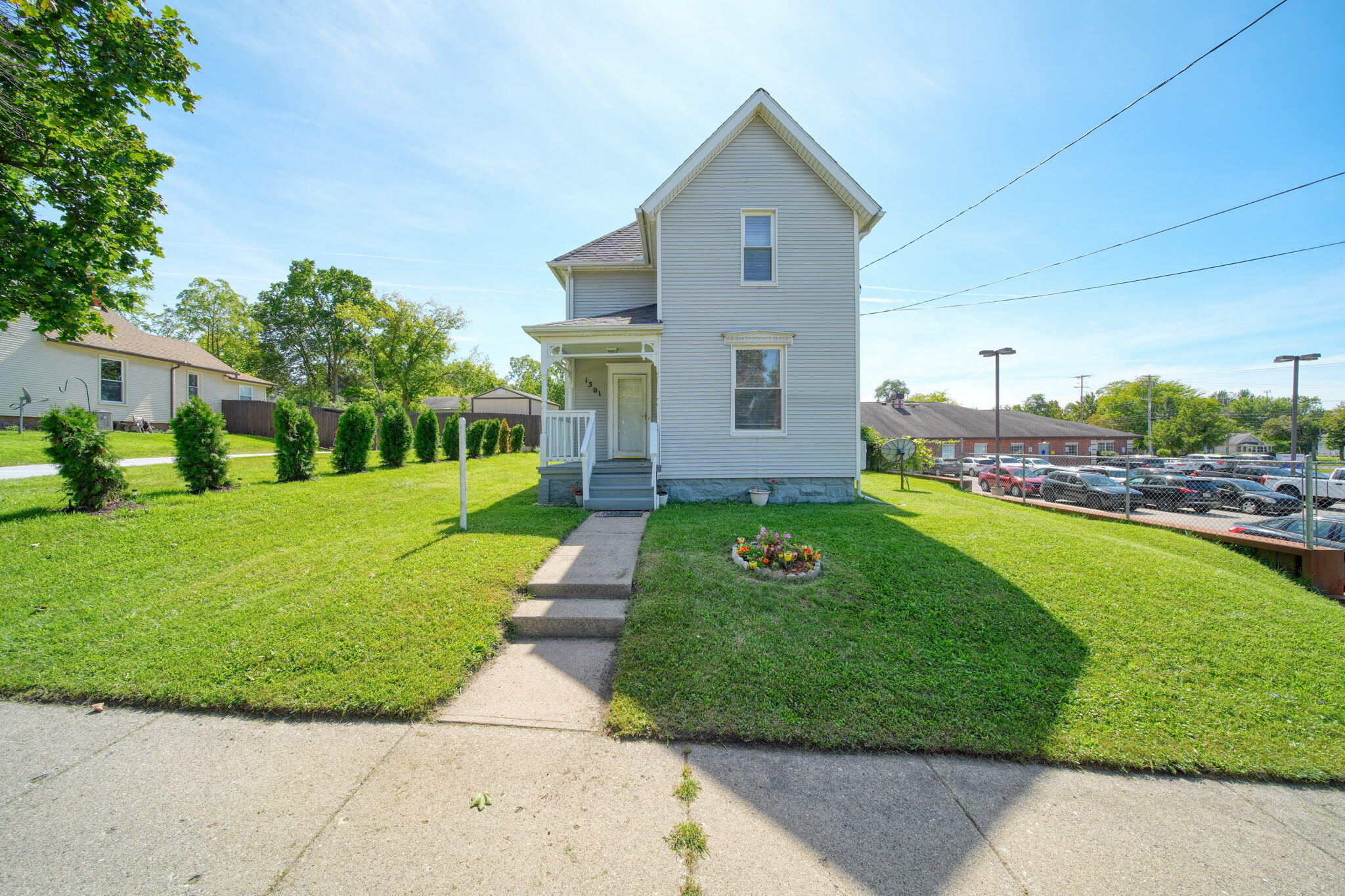 1301 Deyo Street