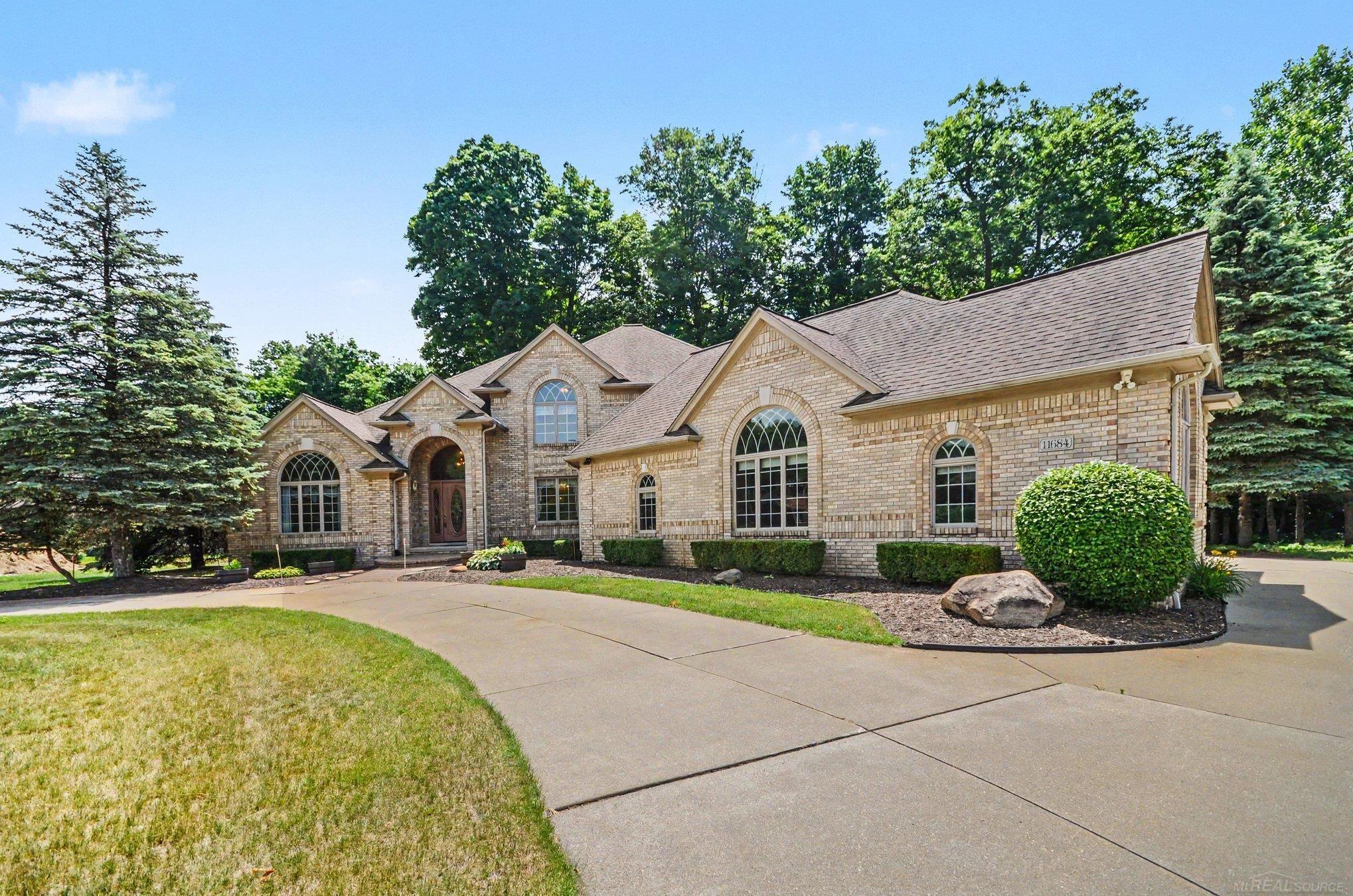 11684 Majestic Court
