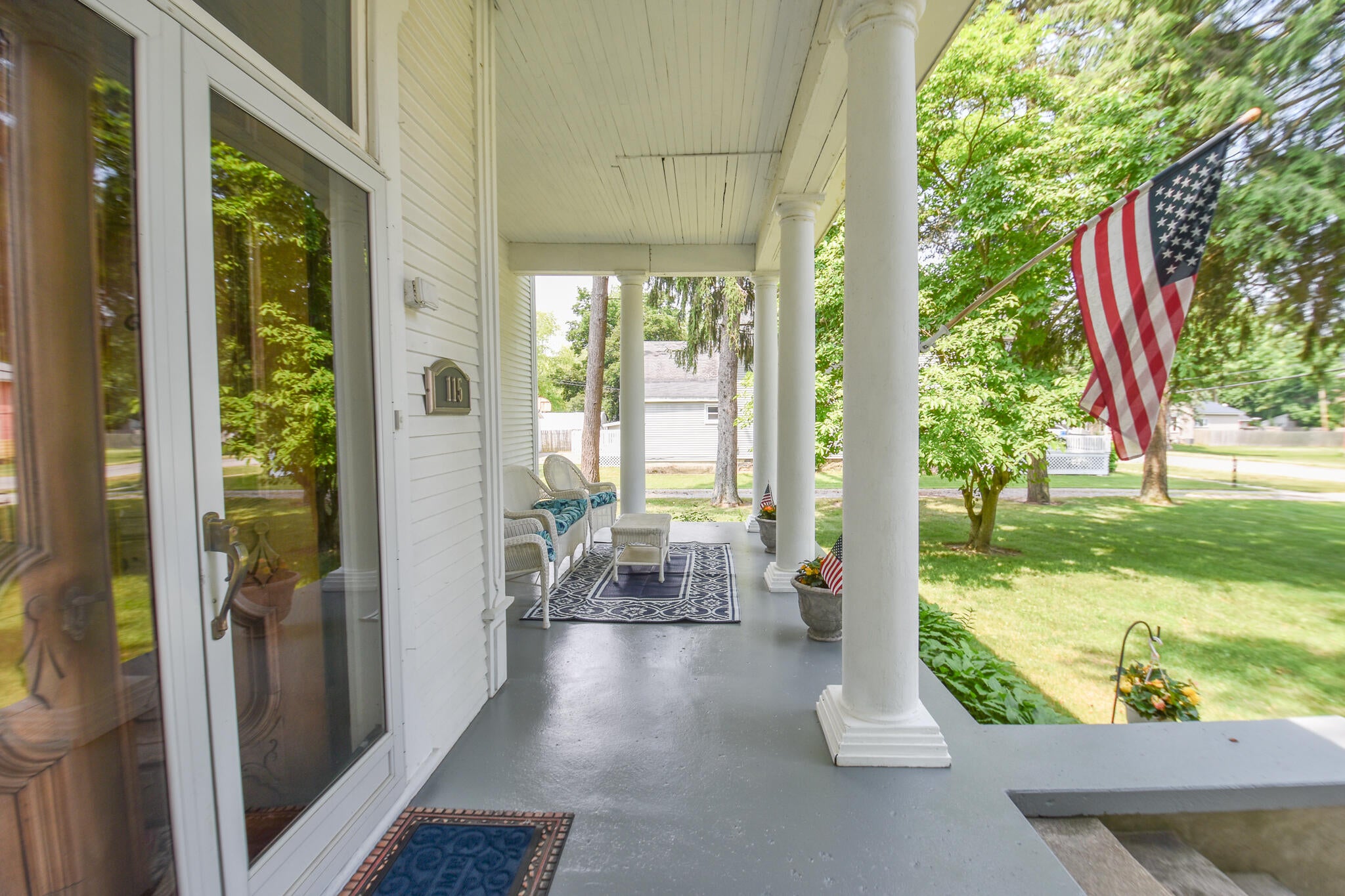 115 W Silver Street