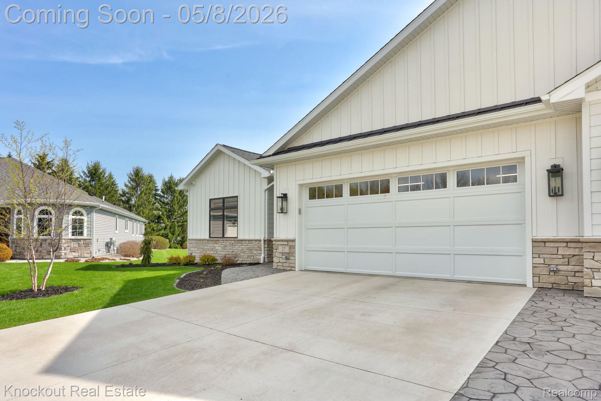 27 Hanover Drive