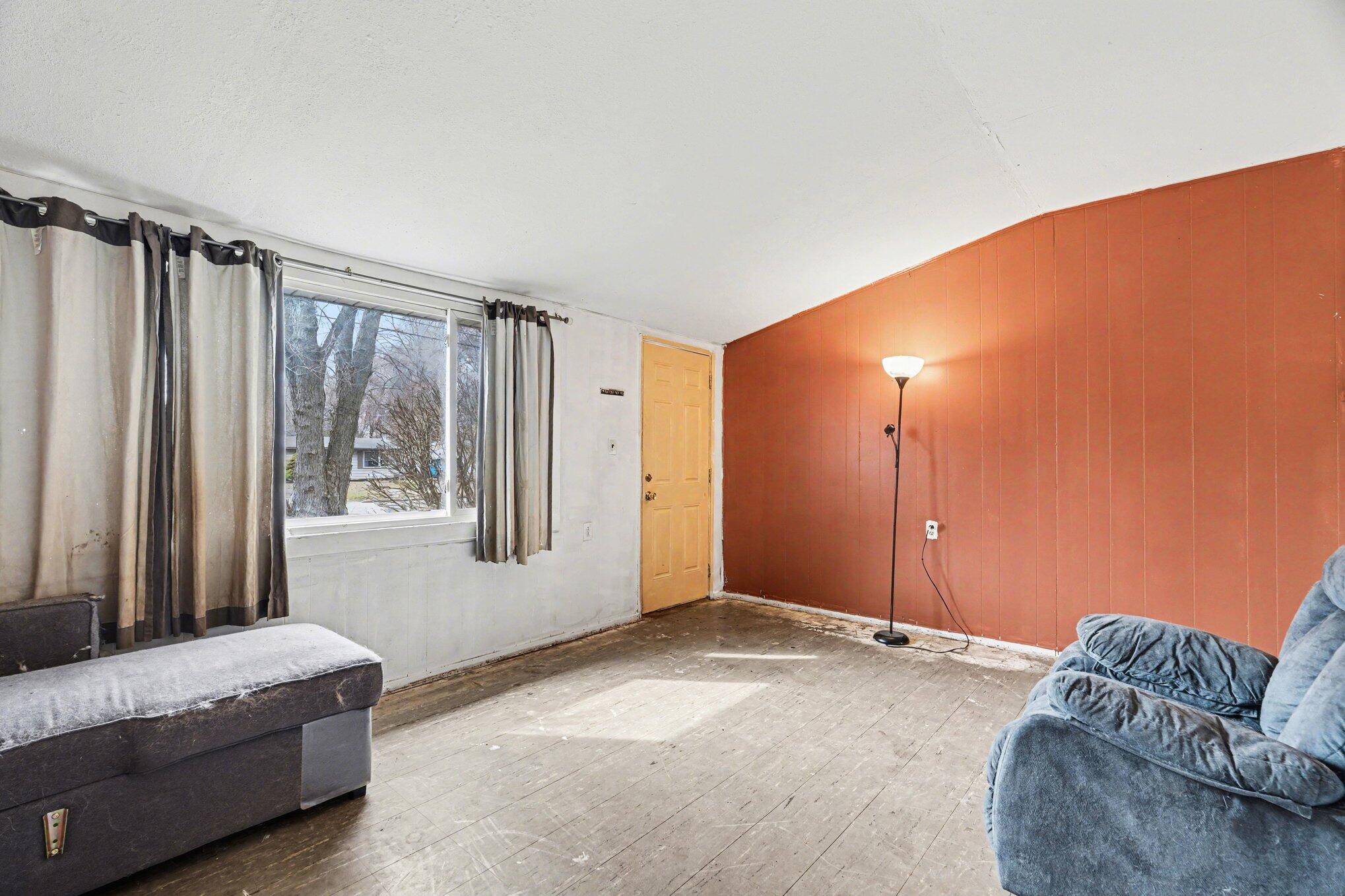 240 N 25th Street