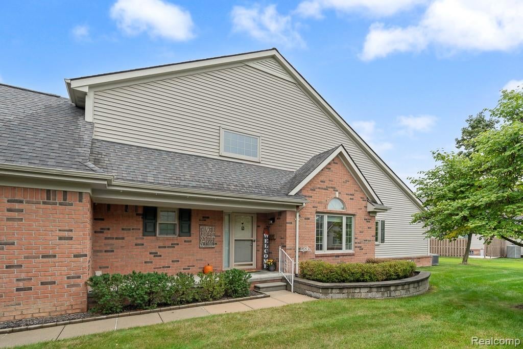 3845 Knightbridge Circle 46