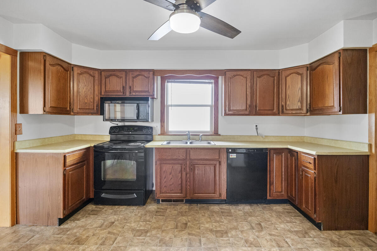 15065 21 Mile Road