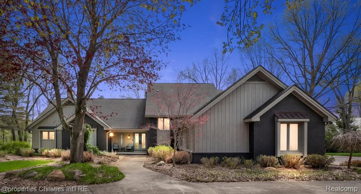 1071 Woodbridge Lane