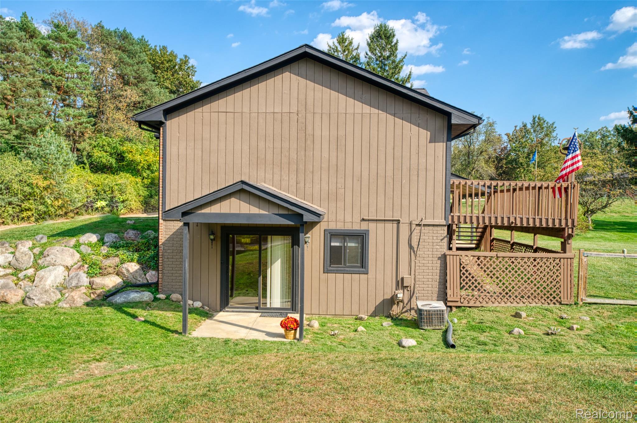 3020 Brookline Drive