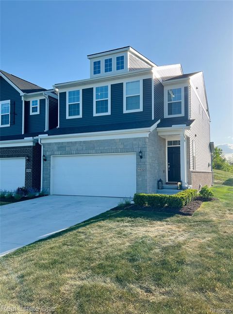 4932 Glenora Drive Orion Charter Township MI 48359