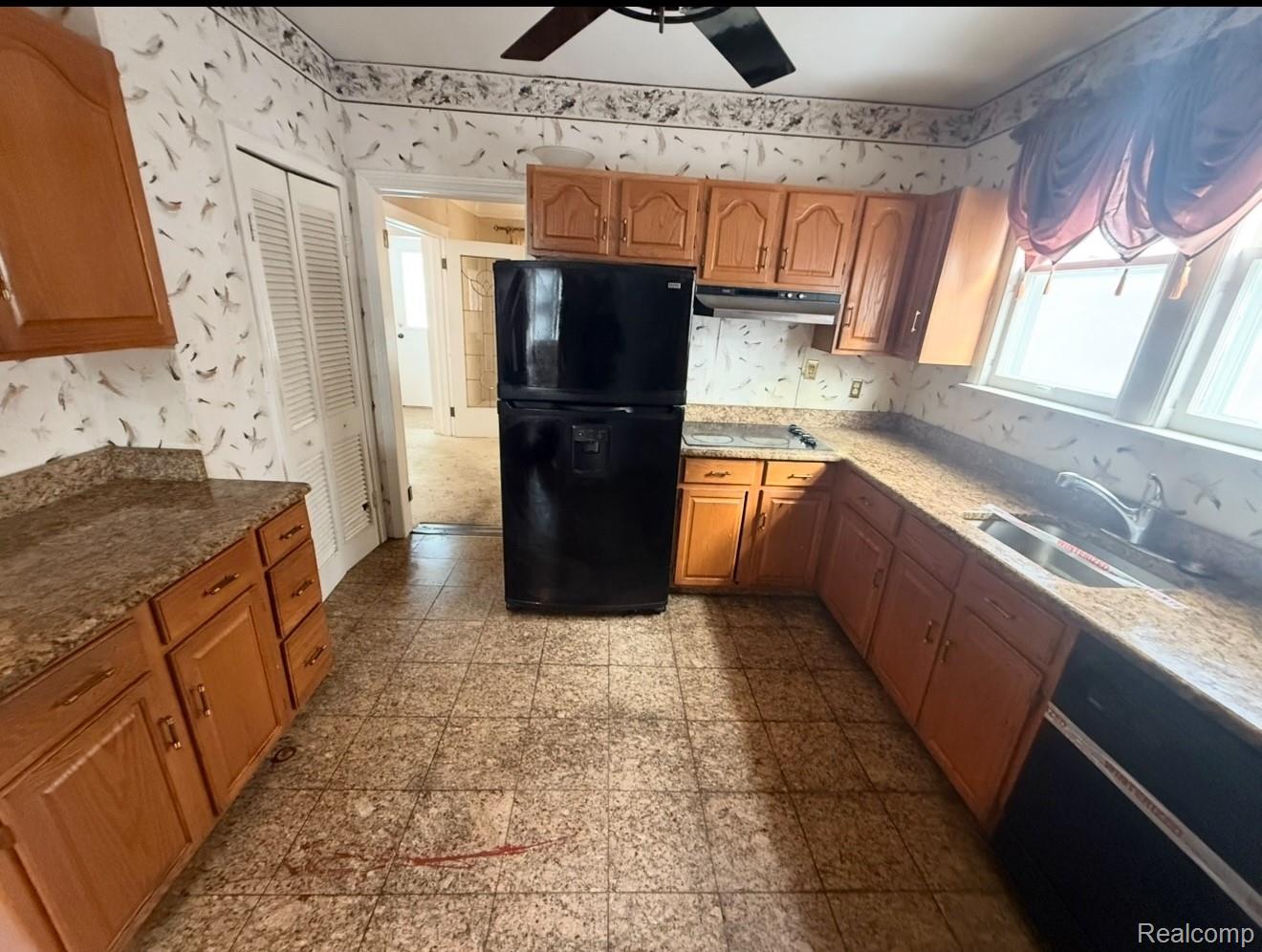 19187 GAINSBOROUGH Road