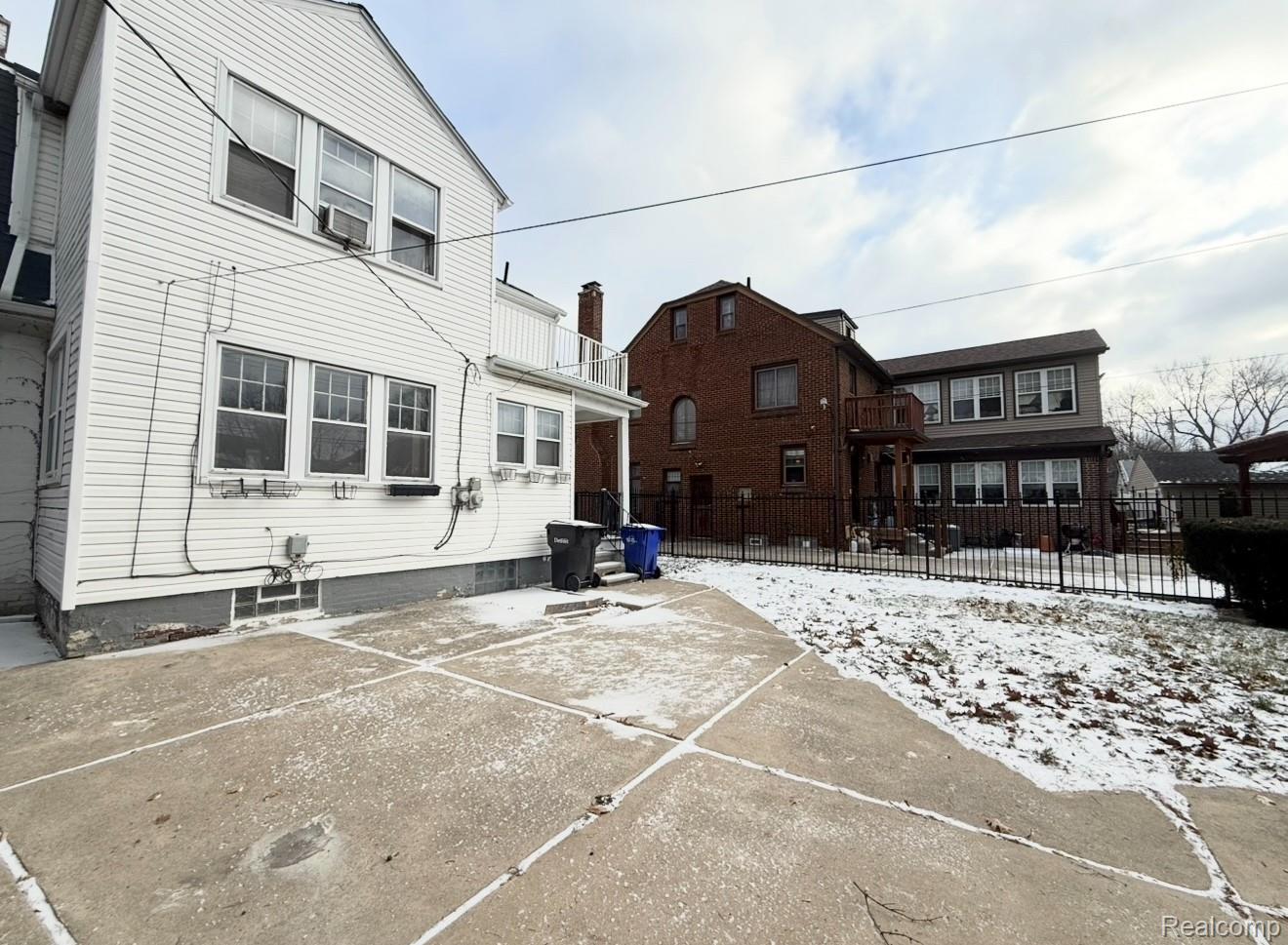 19187 GAINSBOROUGH Road