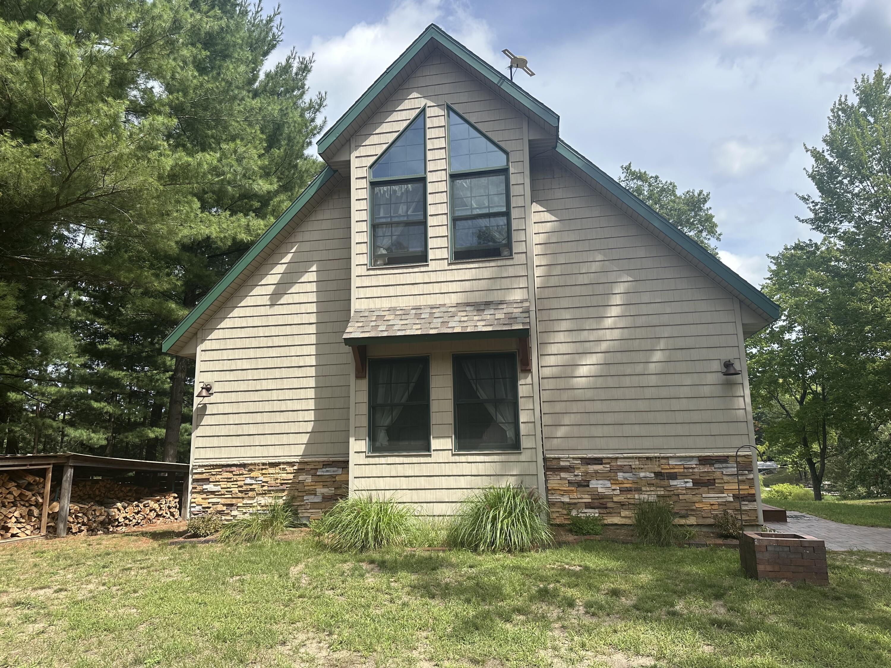 10022 S Rebecca Road