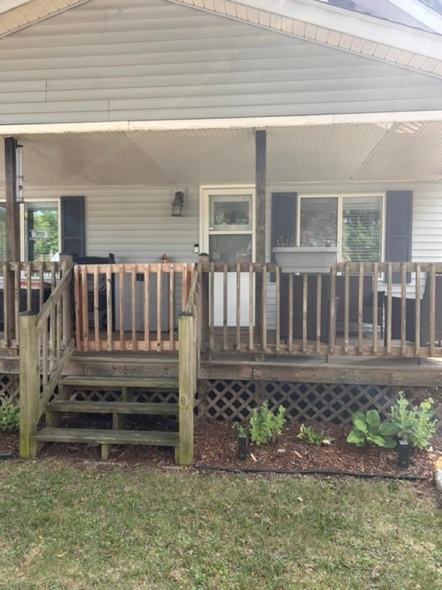 108 Grove Avenue