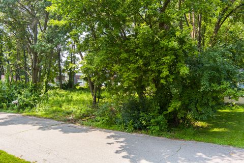 8330 DICKERT Street Commerce Charter Township Oakland MI 48382