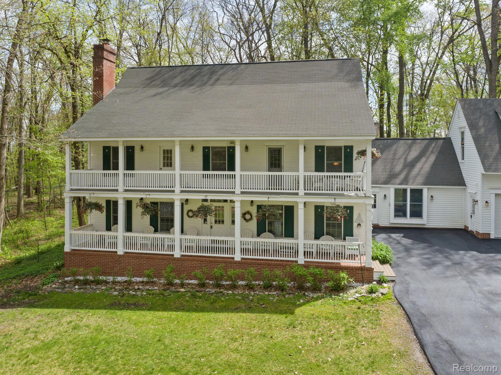2457 ROCKY TOP Lane