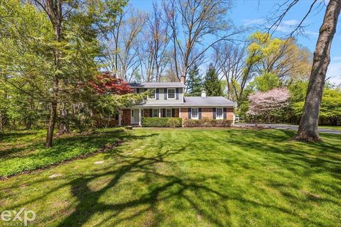 28040 Forestbrook Drive Farmington Hills City MI 48334