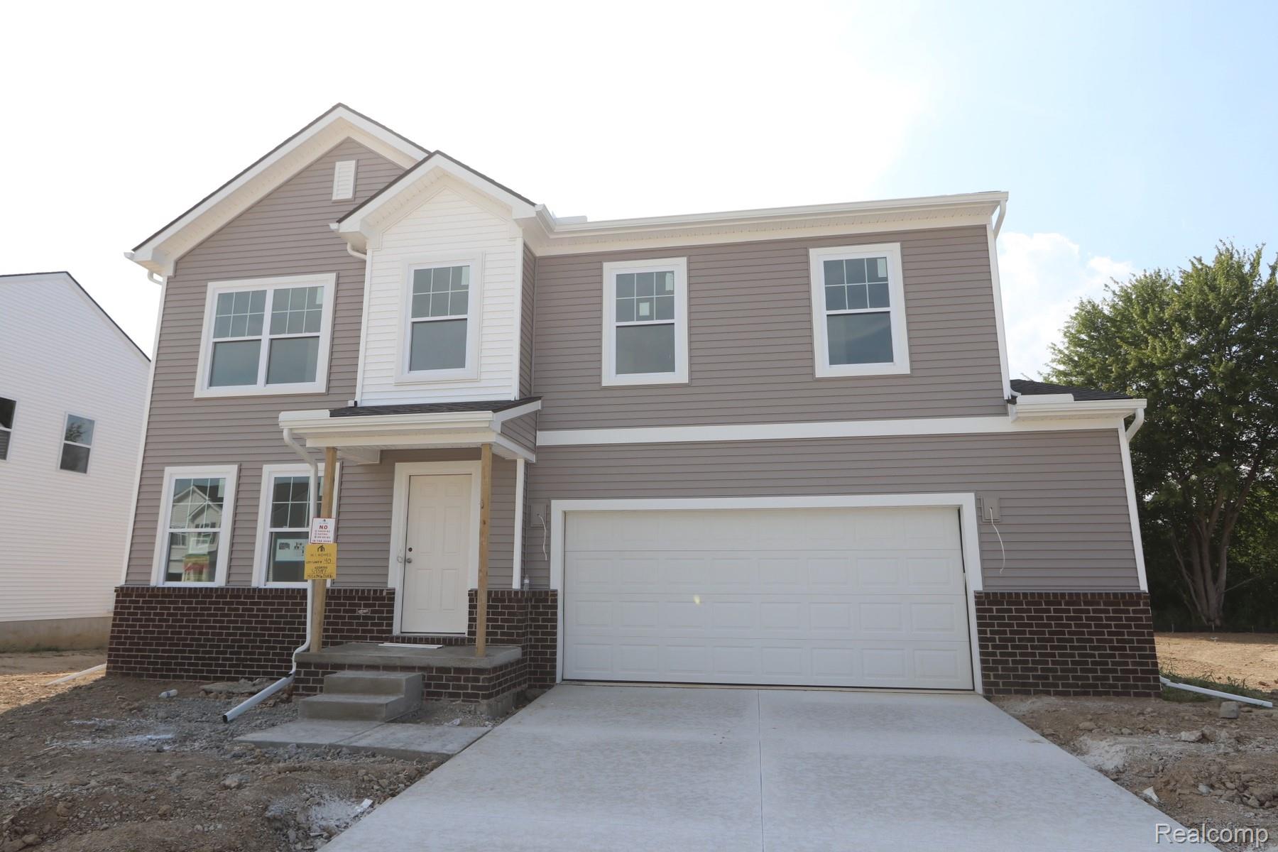 54597 MOCKINGBIRD Drive