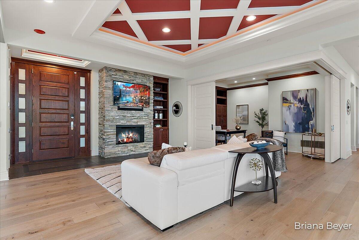 335 Bridge Street NW 3102