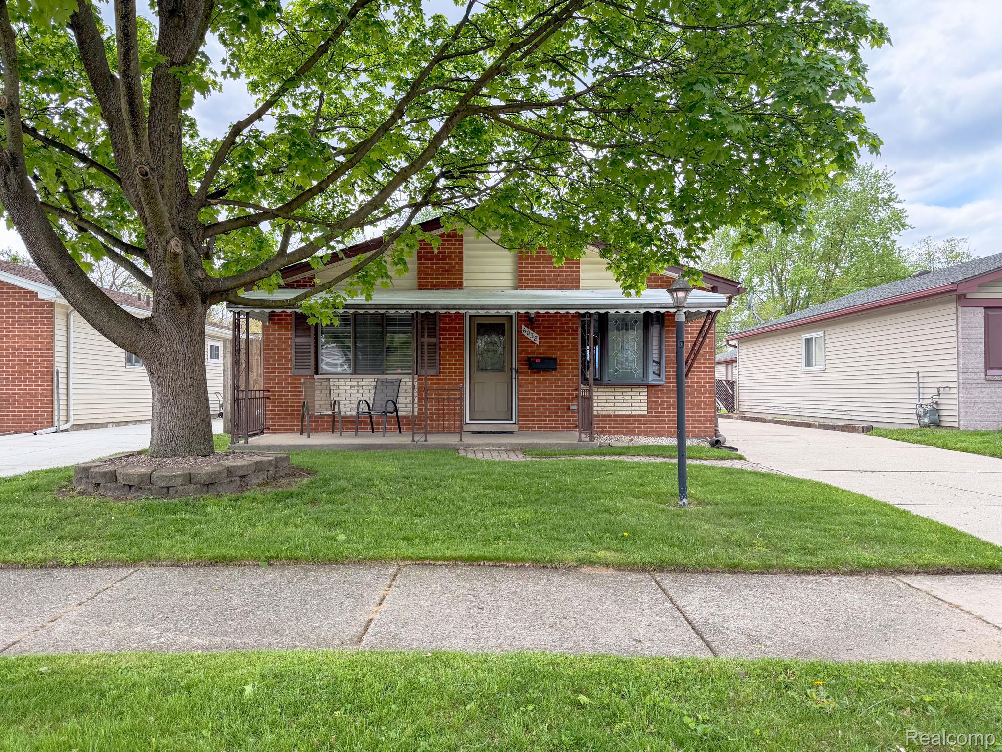 6038 Michael Street