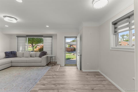Tiny photo for 8422 Winston Lane, Dearborn Heights City, MI 48127 (MLS # 20261083084)