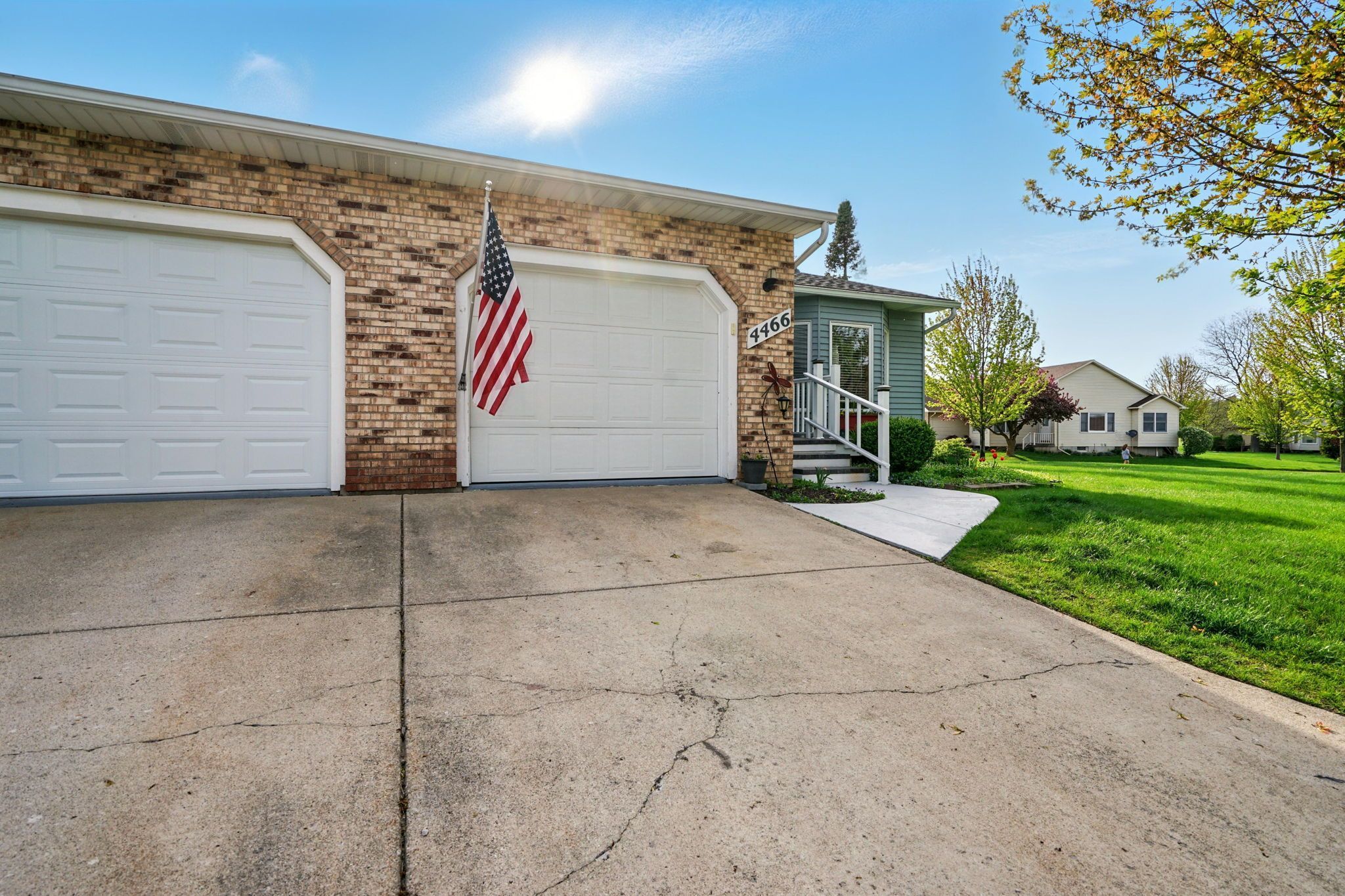 4466 COLONY Court