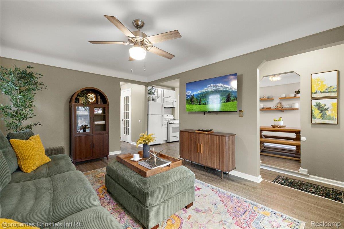 21553 Bournemouth Street