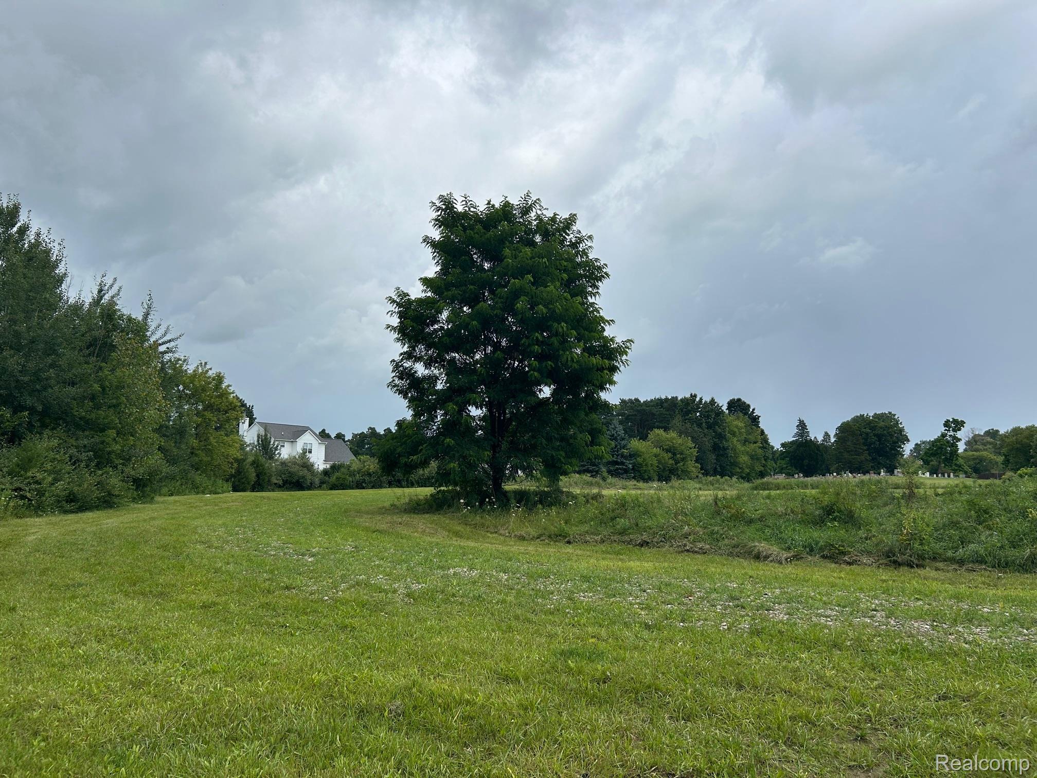 V/L Silver Lake Road