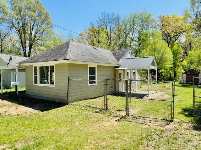 145 W Spaulding Avenue