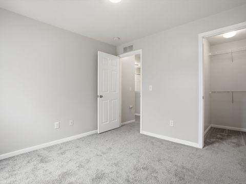 Tiny photo for 25675 N Maritime Circle, Harrison Charter Township, MI 48045 (MLS # 58050203240)