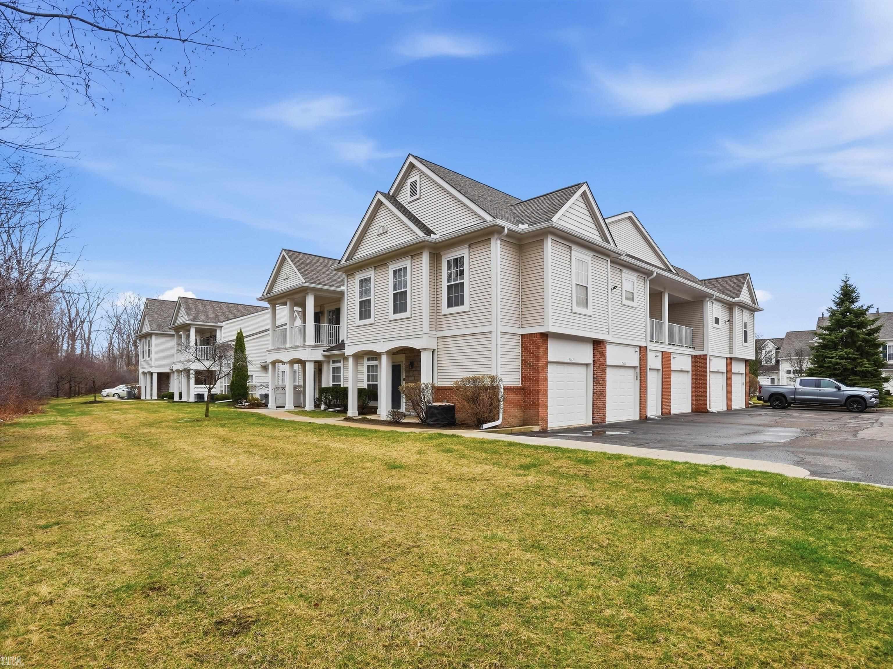 25675 N Maritime Circle