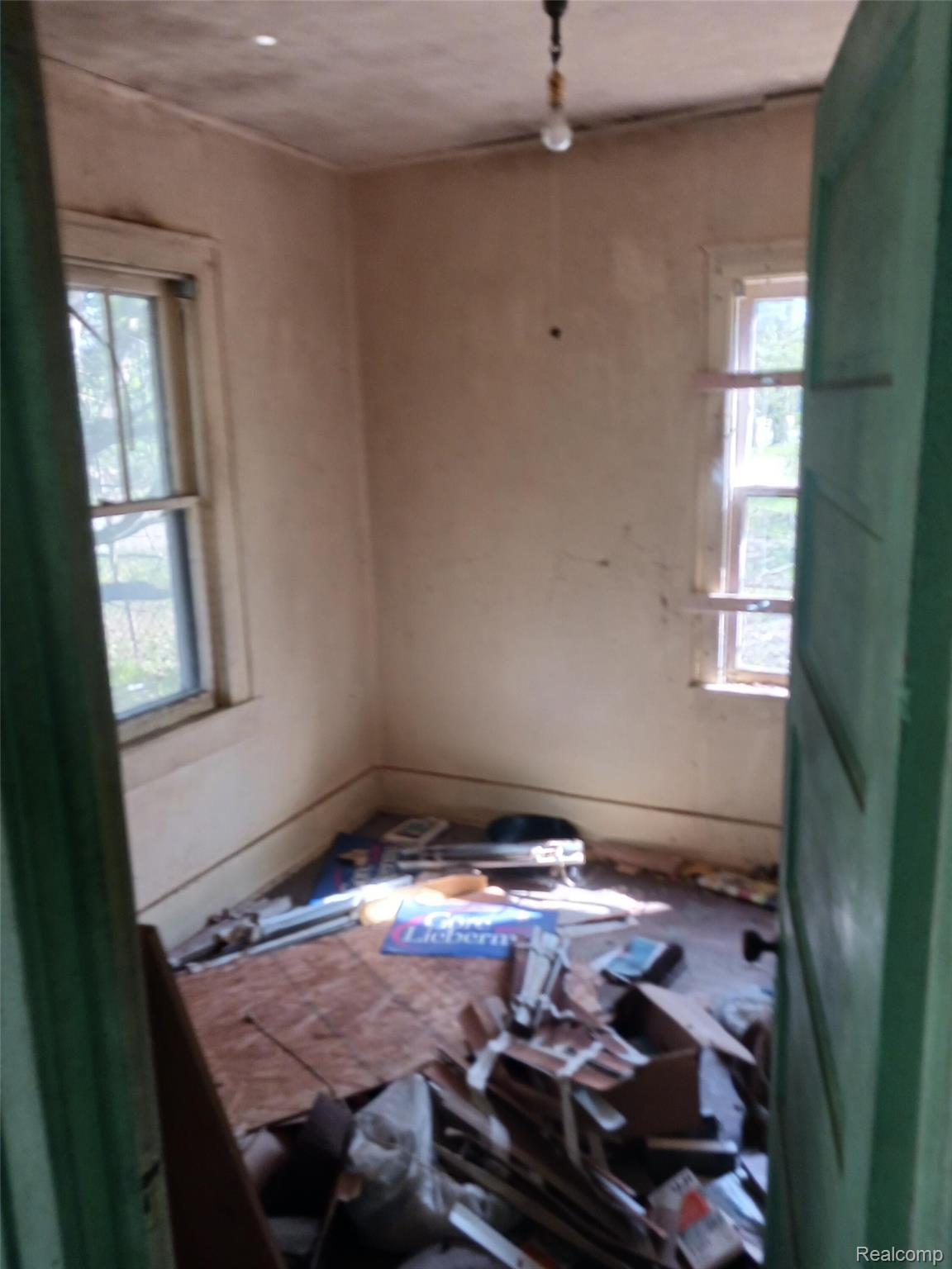 15485 Grayfield Street