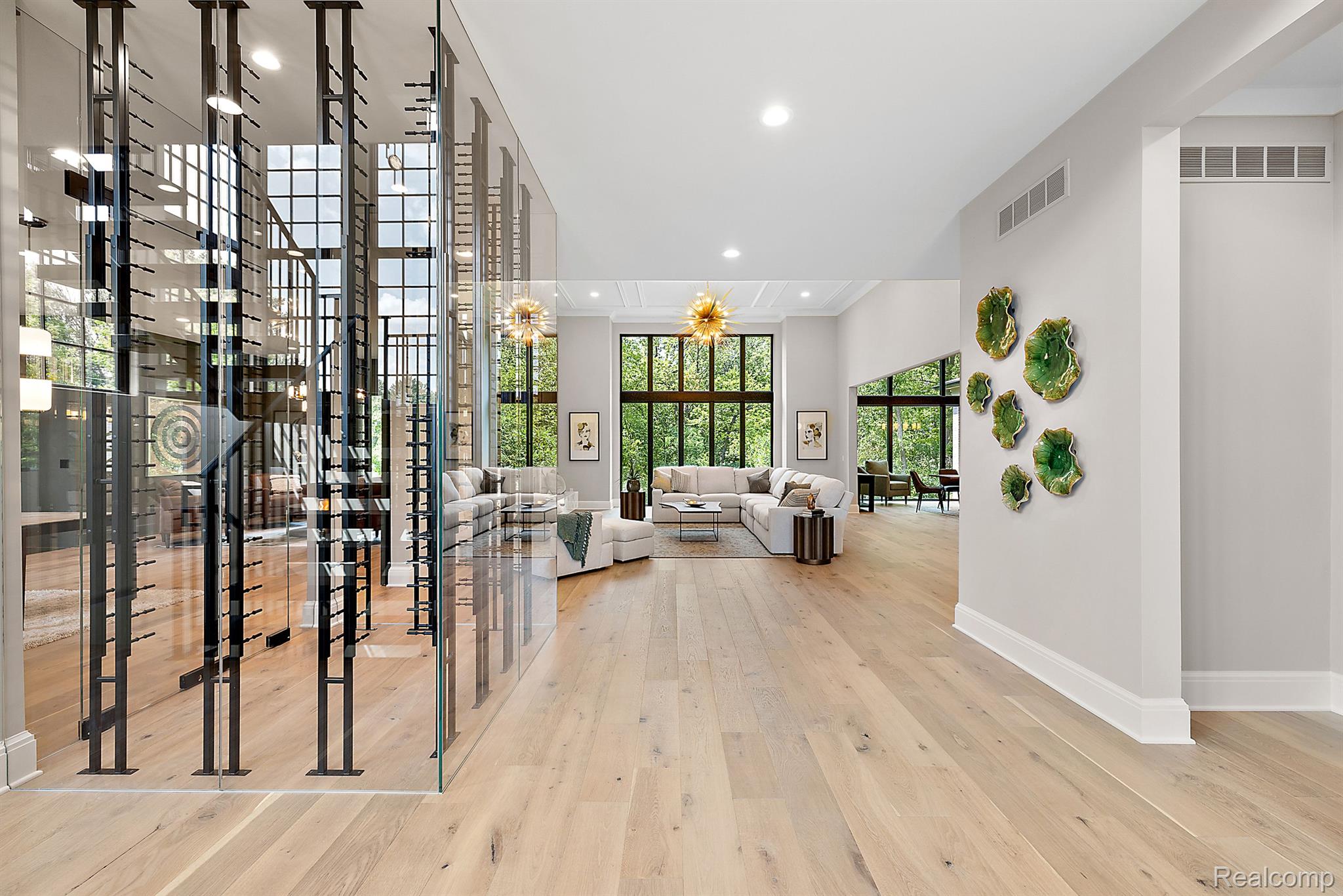 3419 NEWBURY Court