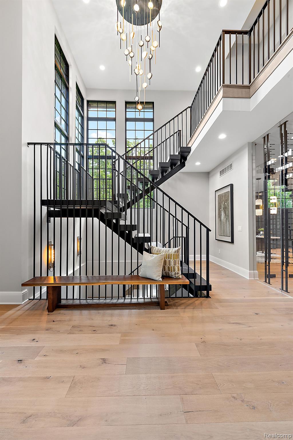 3419 NEWBURY Court