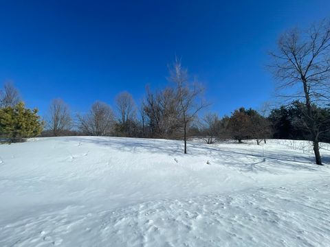 1.8+/- Acres Smith Road East Bay Township MI 49696