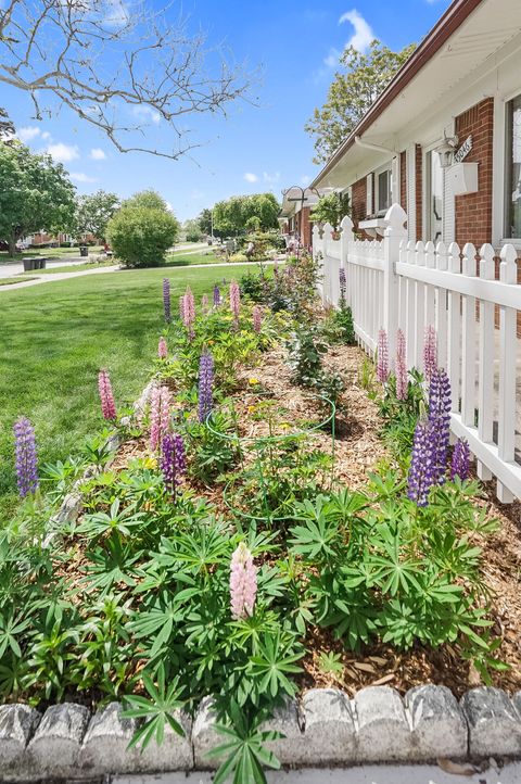 Tiny photo for 35046 Nancy Street, Westland City, MI 48186 (MLS # 81026025359)
