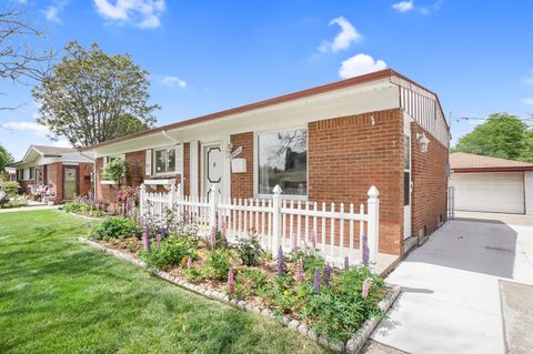 Tiny photo for 35046 Nancy Street, Westland City, MI 48186 (MLS # 81026025359)