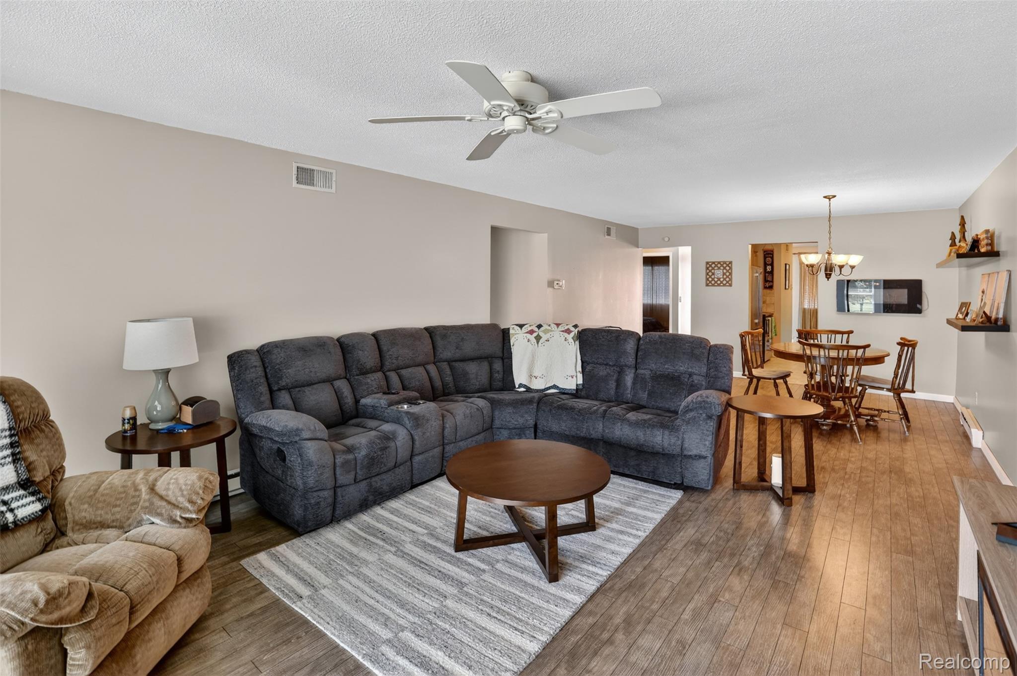 925 Kennely Road G-106