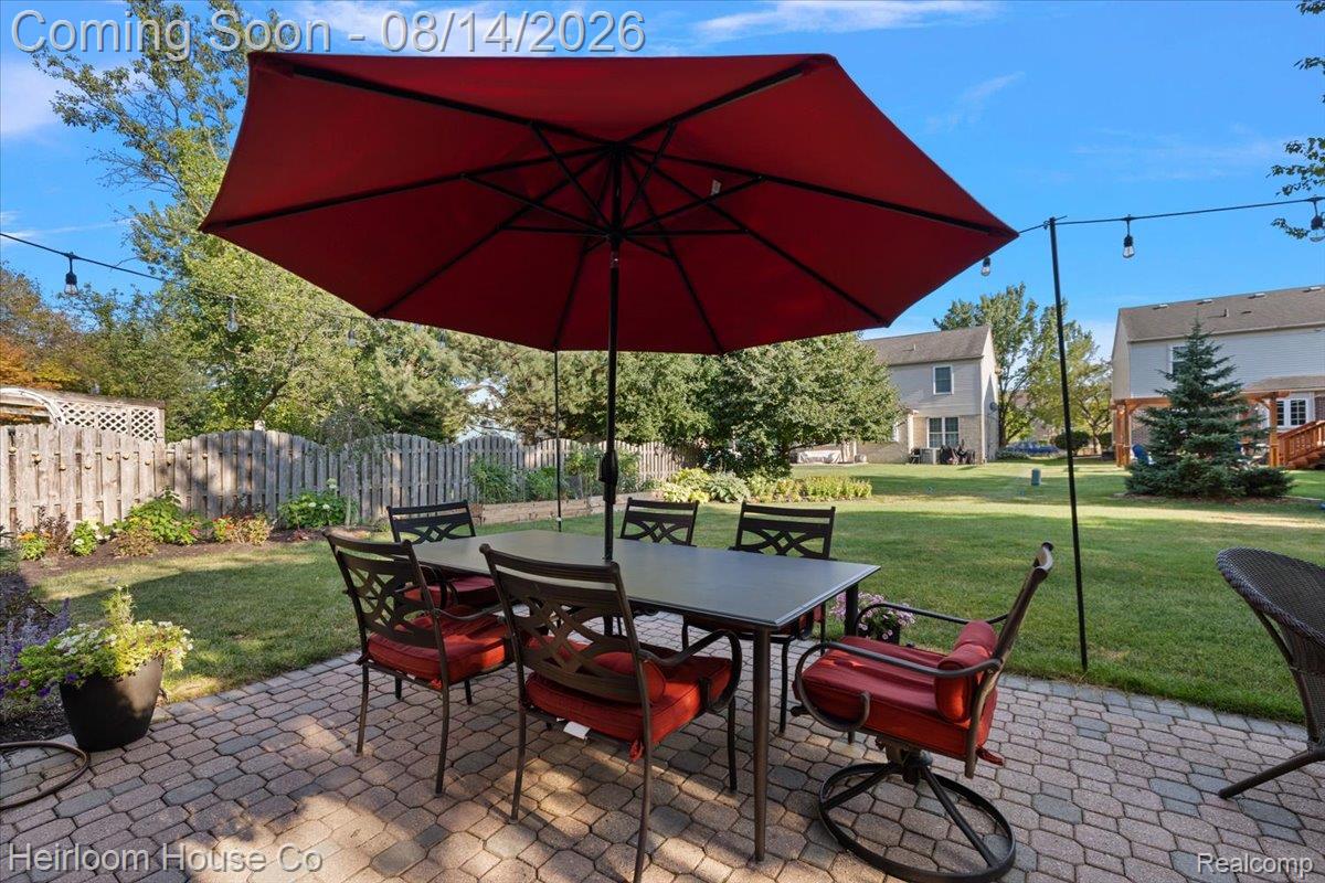 45697 Bryn Mawr Road