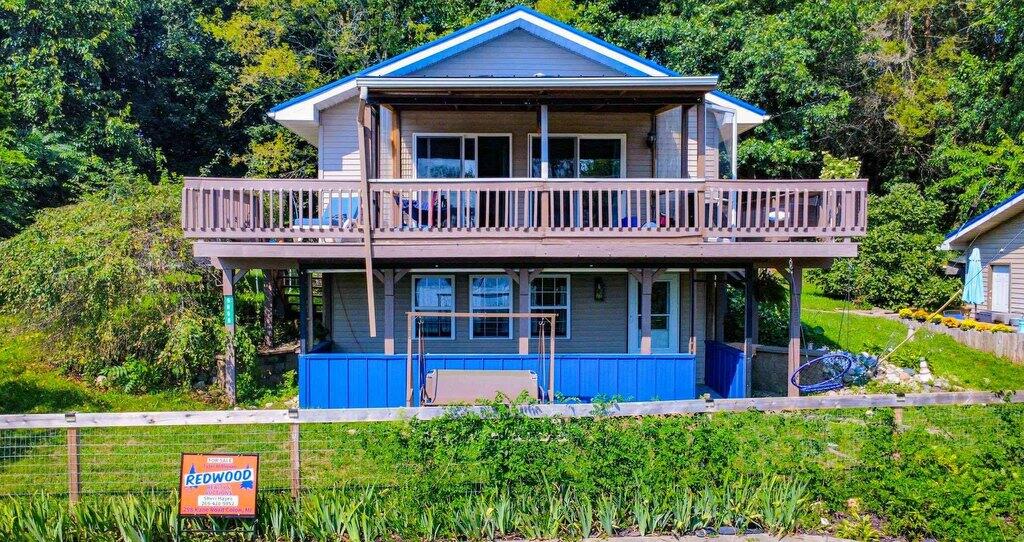 5656 Paradise Drive